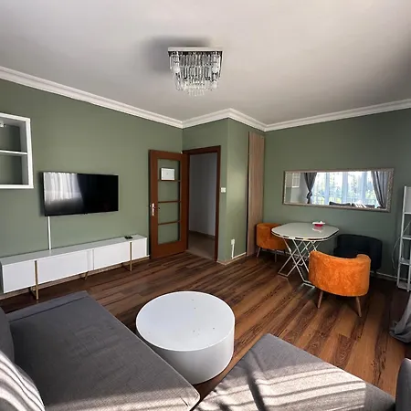 Havuz, Balkon, Otopark Sabiha Goekcene 5 Dk *