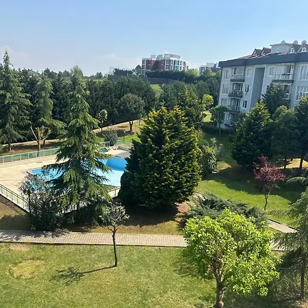 Havuz, Balkon, Otopark Sabiha Goekcene 5 Dk דירה